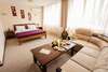 hotel_img
